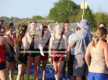 Thumbnail 3 in AAA 4A Regional Track & Field Meet photogallery.