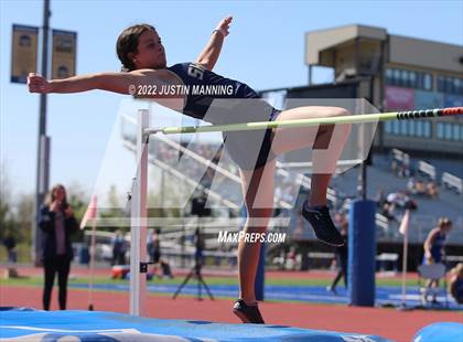 Thumbnail 1 in AAA 4A Regional Track & Field Meet photogallery.