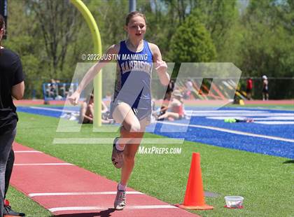 Thumbnail 3 in AAA 4A Regional Track & Field Meet photogallery.