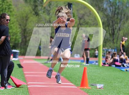 Thumbnail 3 in AAA 4A Regional Track & Field Meet photogallery.