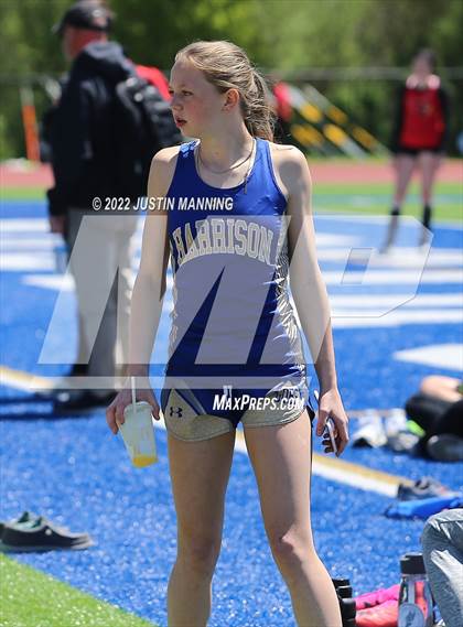 Thumbnail 1 in AAA 4A Regional Track & Field Meet photogallery.