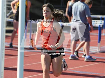 Thumbnail 1 in AAA 4A Regional Track & Field Meet photogallery.