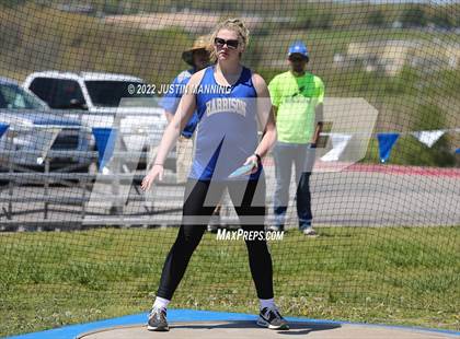 Thumbnail 1 in AAA 4A Regional Track & Field Meet photogallery.