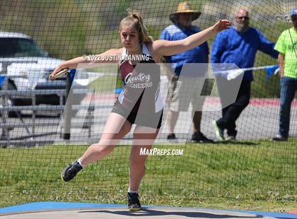 Thumbnail 2 in AAA 4A Regional Track & Field Meet photogallery.