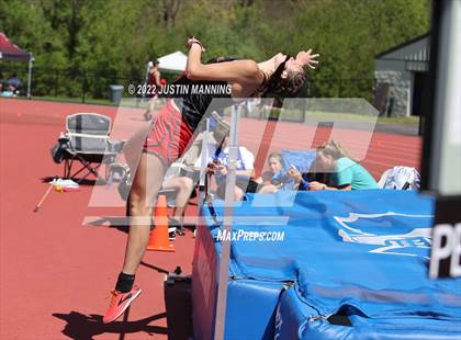 Thumbnail 3 in AAA 4A Regional Track & Field Meet photogallery.