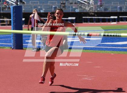 Thumbnail 1 in AAA 4A Regional Track & Field Meet photogallery.