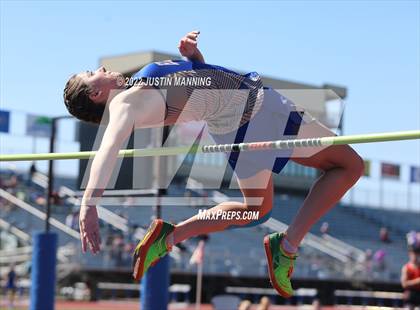 Thumbnail 3 in AAA 4A Regional Track & Field Meet photogallery.
