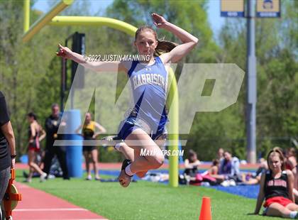 Thumbnail 2 in AAA 4A Regional Track & Field Meet photogallery.
