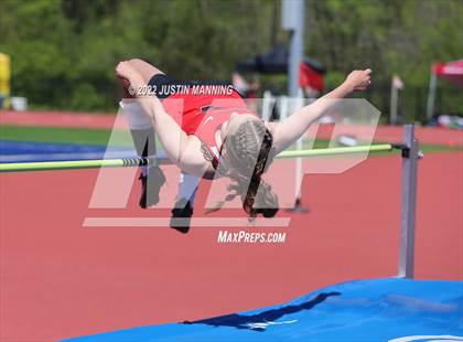 Thumbnail 2 in AAA 4A Regional Track & Field Meet photogallery.