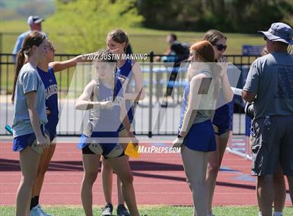 Thumbnail 1 in AAA 4A Regional Track & Field Meet photogallery.