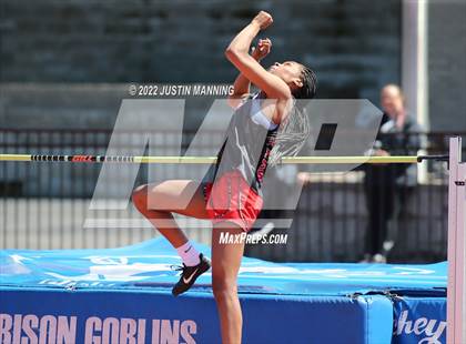 Thumbnail 3 in AAA 4A Regional Track & Field Meet photogallery.