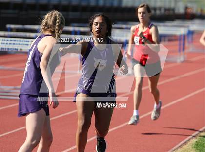Thumbnail 2 in AAA 4A Regional Track & Field Meet photogallery.