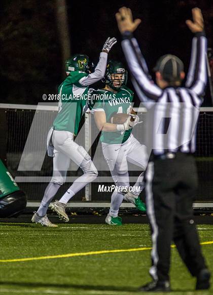Thumbnail 1 in Woodgrove @ Loudoun Valley photogallery.