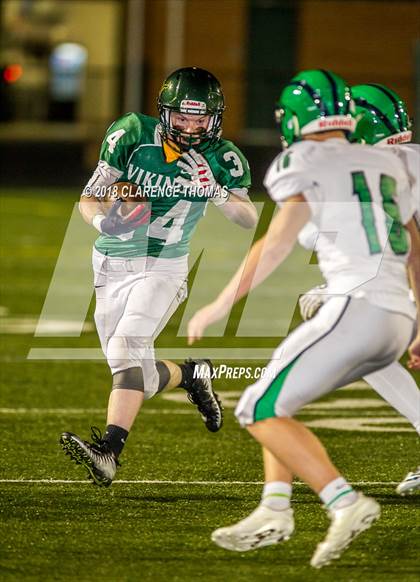 Thumbnail 2 in Woodgrove @ Loudoun Valley photogallery.