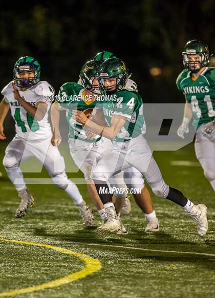 Thumbnail 1 in Woodgrove @ Loudoun Valley photogallery.