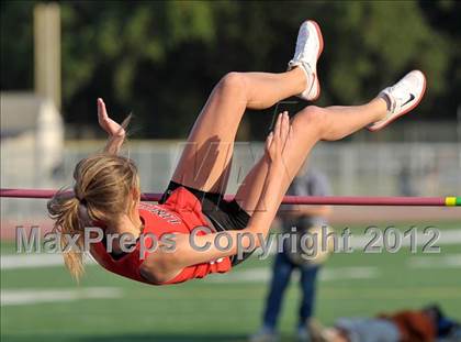 Thumbnail 2 in CIF SJS Masters Championships (High Jump) photogallery.