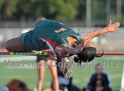Thumbnail 2 in CIF SJS Masters Championships (High Jump) photogallery.