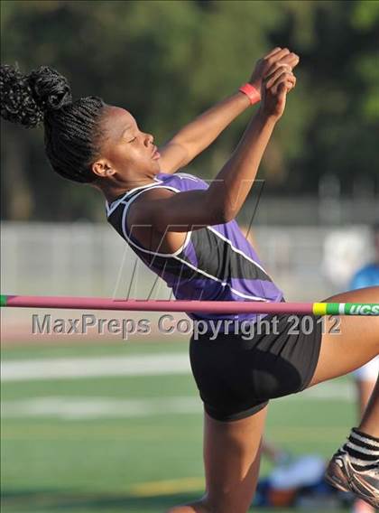 Thumbnail 2 in CIF SJS Masters Championships (High Jump) photogallery.
