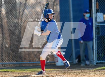 Thumbnail 3 in Oyster River @ Winnacunnet (Scrimmage) photogallery.