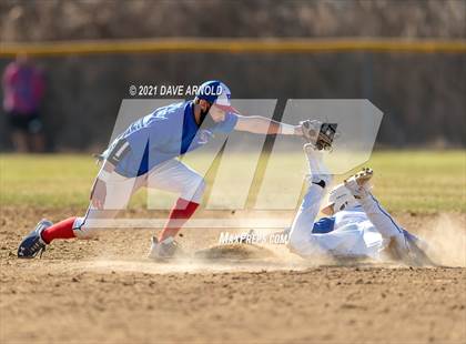 Thumbnail 3 in Oyster River @ Winnacunnet (Scrimmage) photogallery.