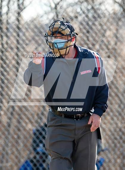 Thumbnail 3 in Oyster River @ Winnacunnet (Scrimmage) photogallery.