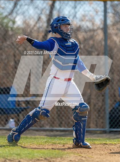 Thumbnail 3 in Oyster River @ Winnacunnet (Scrimmage) photogallery.