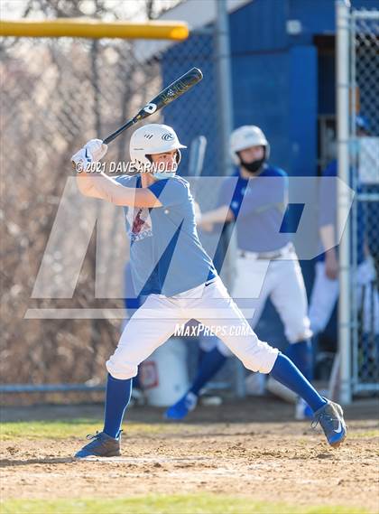 Thumbnail 3 in Oyster River @ Winnacunnet (Scrimmage) photogallery.