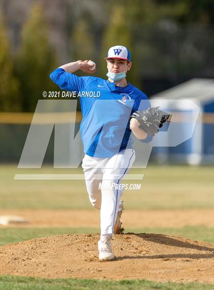 Thumbnail 3 in Oyster River @ Winnacunnet (Scrimmage) photogallery.