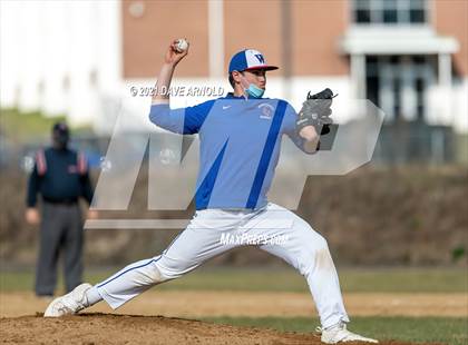 Thumbnail 3 in Oyster River @ Winnacunnet (Scrimmage) photogallery.