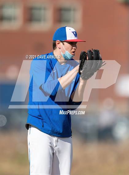 Thumbnail 2 in Oyster River @ Winnacunnet (Scrimmage) photogallery.