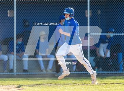 Thumbnail 2 in Oyster River @ Winnacunnet (Scrimmage) photogallery.