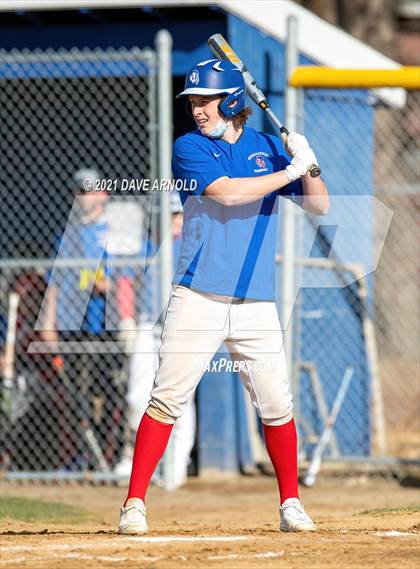 Thumbnail 2 in Oyster River @ Winnacunnet (Scrimmage) photogallery.