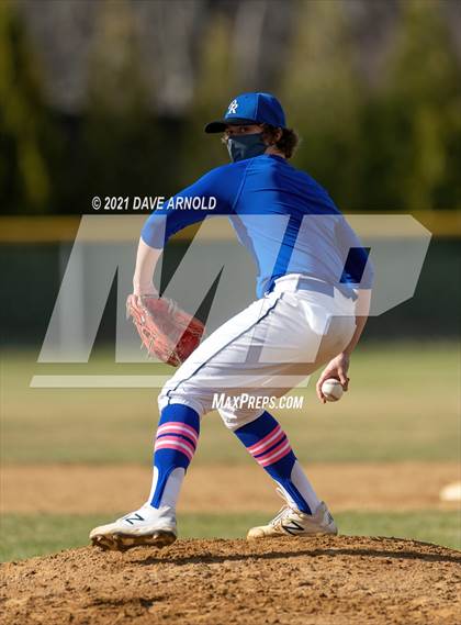 Thumbnail 2 in Oyster River @ Winnacunnet (Scrimmage) photogallery.