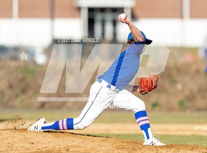 Thumbnail 3 in Oyster River @ Winnacunnet (Scrimmage) photogallery.