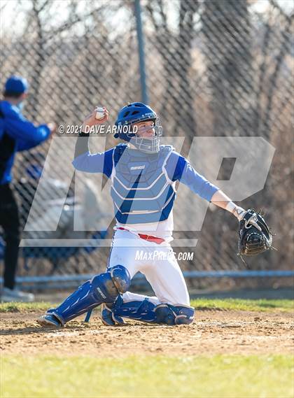 Thumbnail 1 in Oyster River @ Winnacunnet (Scrimmage) photogallery.
