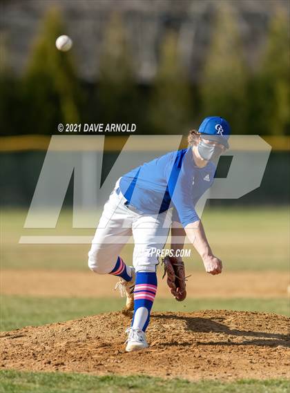Thumbnail 3 in Oyster River @ Winnacunnet (Scrimmage) photogallery.