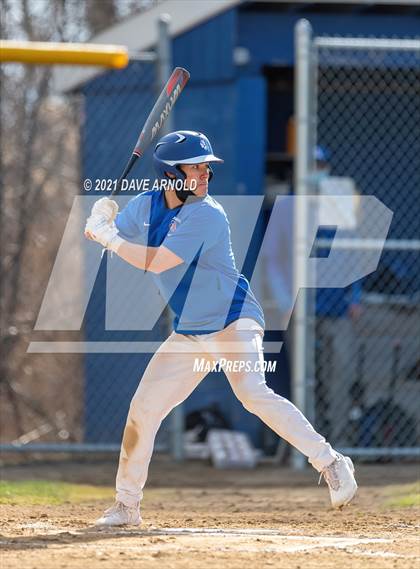 Thumbnail 1 in Oyster River @ Winnacunnet (Scrimmage) photogallery.