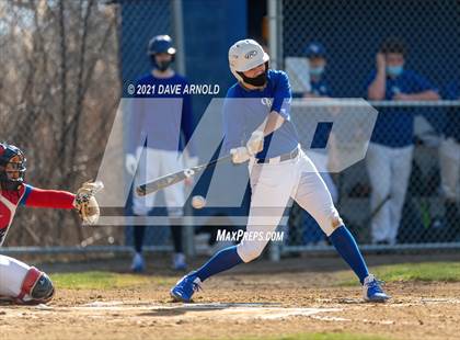 Thumbnail 1 in Oyster River @ Winnacunnet (Scrimmage) photogallery.
