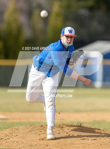 Thumbnail 2 in Oyster River @ Winnacunnet (Scrimmage) photogallery.