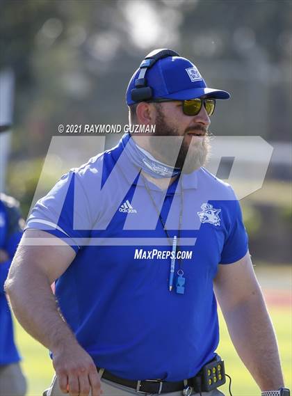 Thumbnail 3 in Madera @ Bullard photogallery.