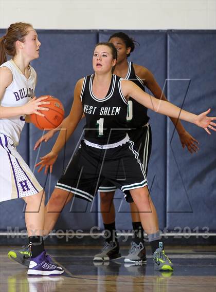 Thumbnail 3 in Hermiston vs West Salem (Nike Interstate Shootout) photogallery.