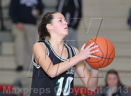 Thumbnail 1 in Hermiston vs West Salem (Nike Interstate Shootout) photogallery.