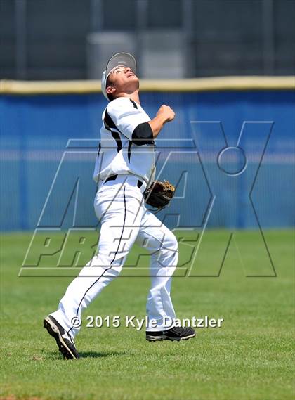 Thumbnail 1 in Episcopal vs Houston Christian (SPC 3rd Place Game) photogallery.