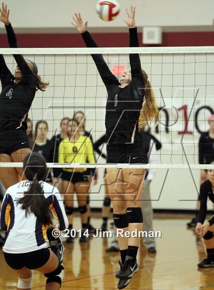 Thumbnail 1 in Stony Point @ Rouse photogallery.