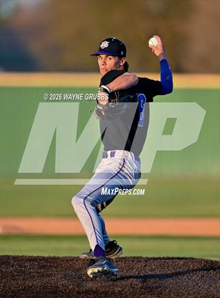 Benton @ Captain Shreve