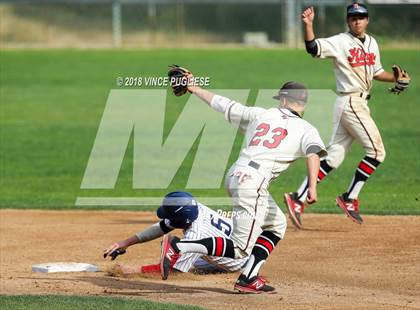 Thumbnail 1 in Palos Verdes @ Maranatha (CIF SS D3 Playoffs) photogallery.