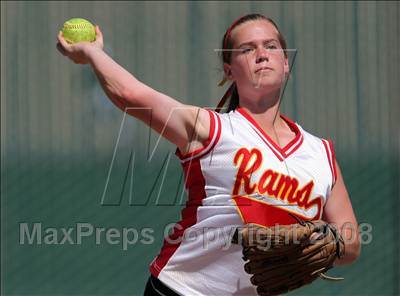 Thumbnail 3 in Lick @ Willow Glen photogallery.
