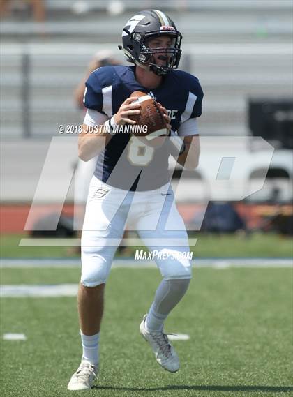 Thumbnail 1 in Southside vs. Warren photogallery.