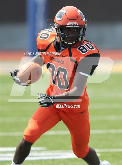 Thumbnail 2 in Southside vs. Warren photogallery.