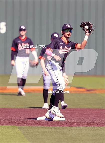 Thumbnail 3 in Grand Saline vs Farmersville photogallery.